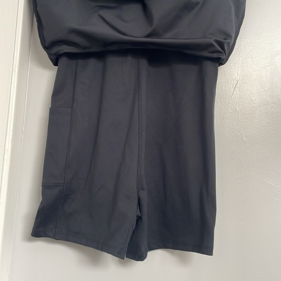 ❤️GAP black Sleeveless  Sundress women’s medium active fit women size M - Picture 8 of 10